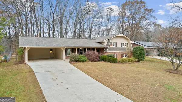 2656 Lake Erin Drive, Tucker, GA 30084
