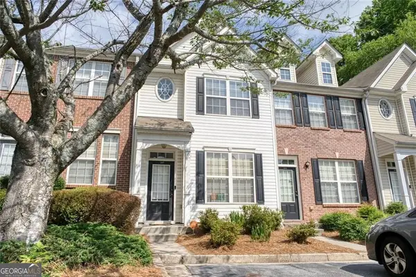 1207 Penhurst Way, Lawrenceville, GA 30043