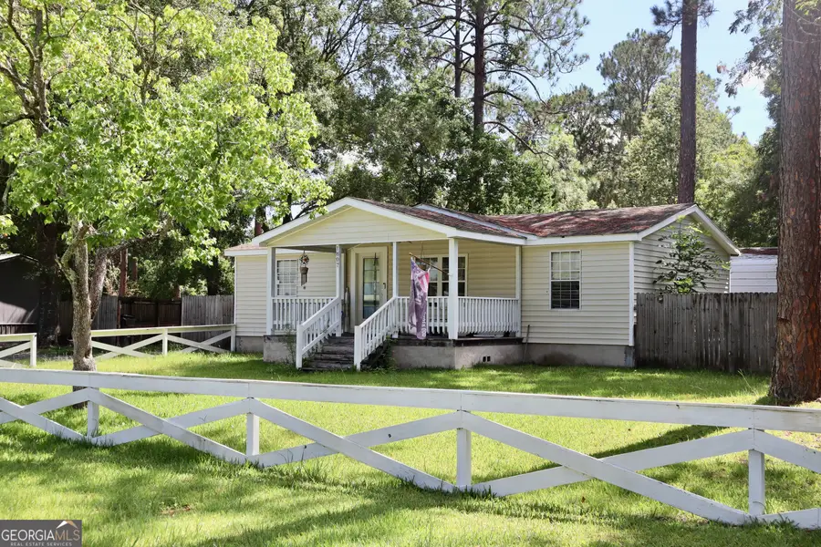 1807 Madison Street, Waycross, GA 31503 - Image #2