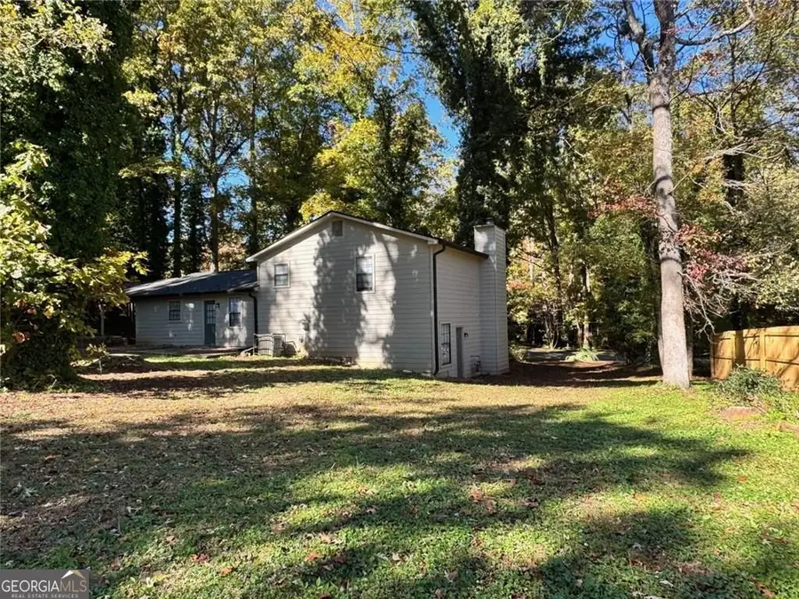 3592 Denby Drive Sw, Snellville, GA 30039 - Image #3