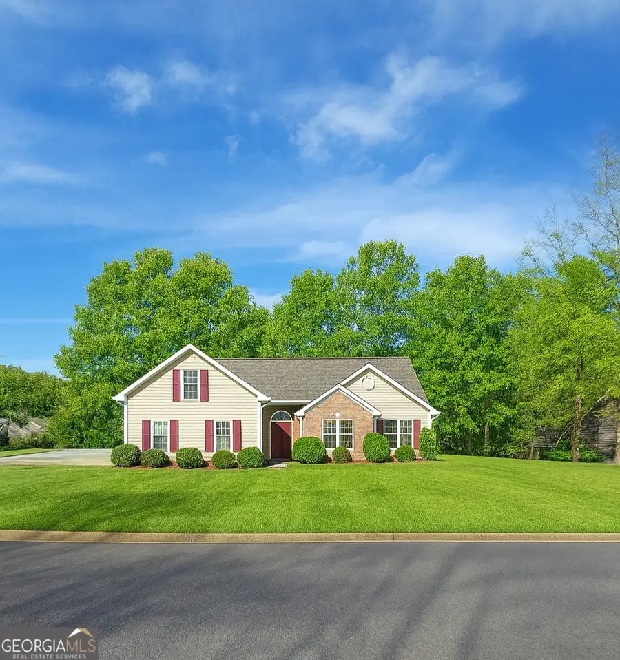 255 Hugh Drive, Covington, GA 30016 - Image #2