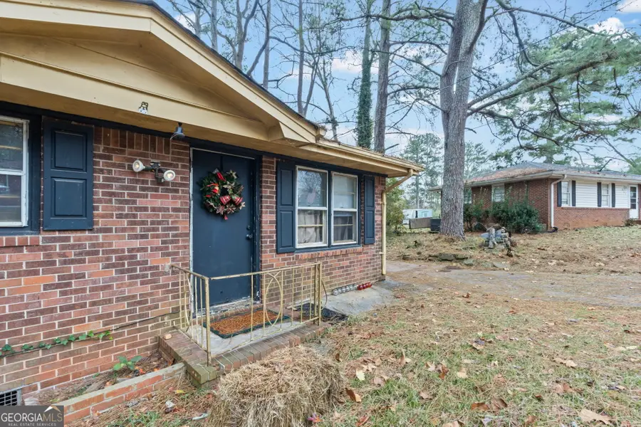 865 Oakdale Drive, Forest Park, GA 30297 - Image #2