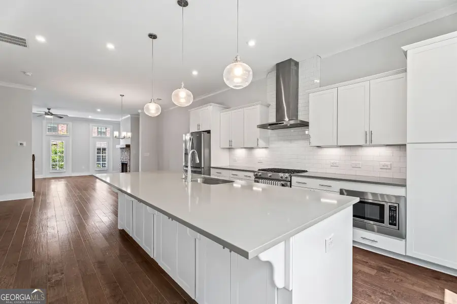 775 Hadley Lane Ne, Marietta, GA 30068 - Image #2