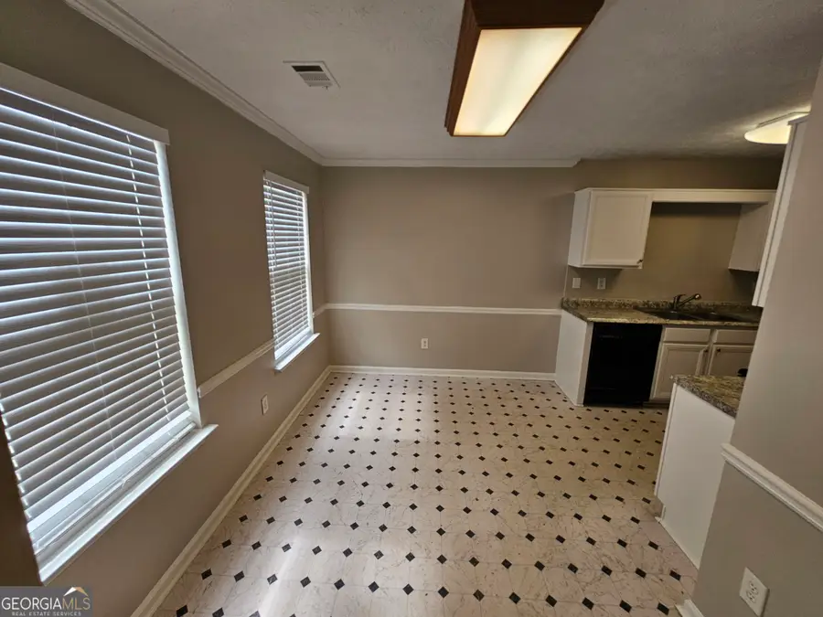 6718 Roscommon Drive, Austell, GA 30168 - #3