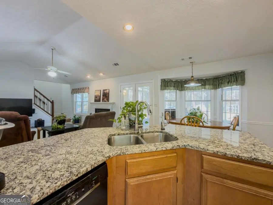 3851 Brittan Glade Trail, Snellville, GA 30039 - Image #3