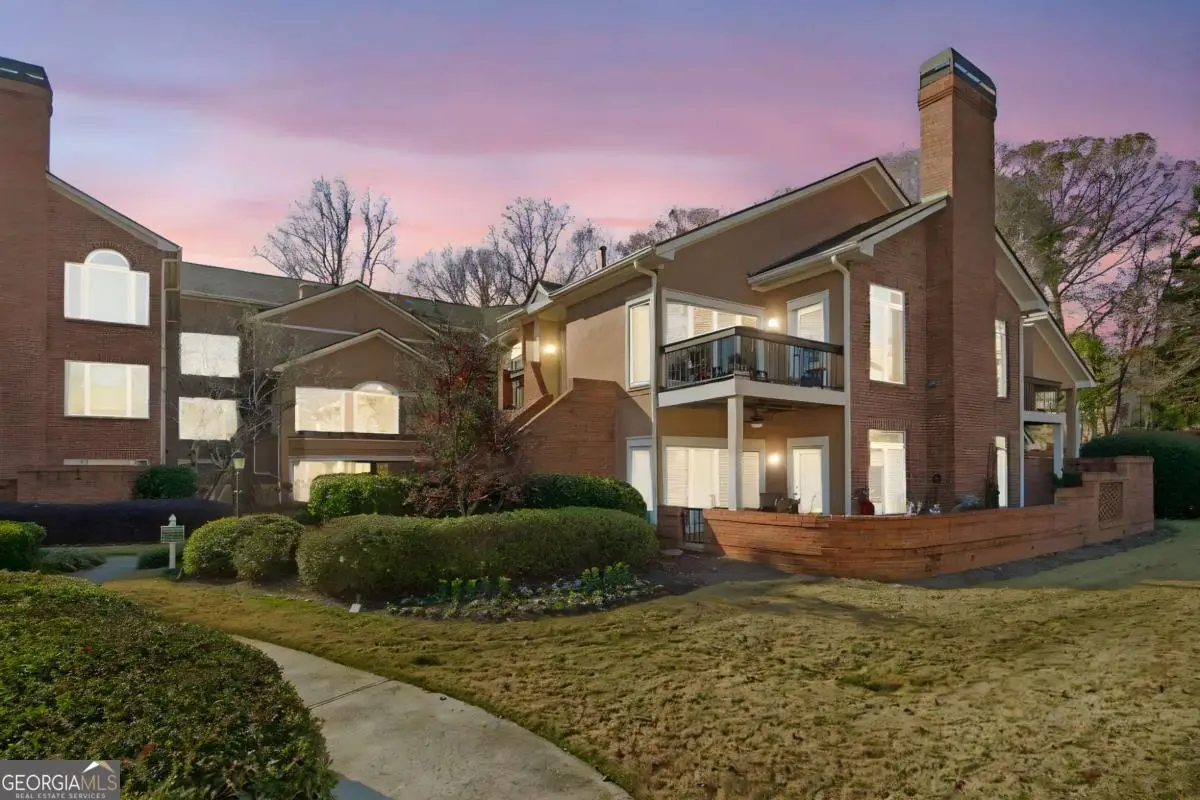 5364 Brooke Ridge Drive, Dunwoody, GA 30338 - Image #1