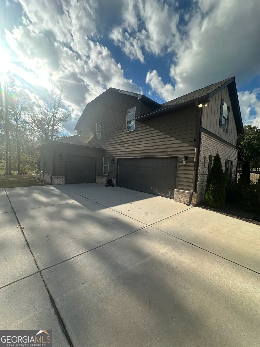 160 Leverett Court, Fayetteville, GA 30215 - Image #2