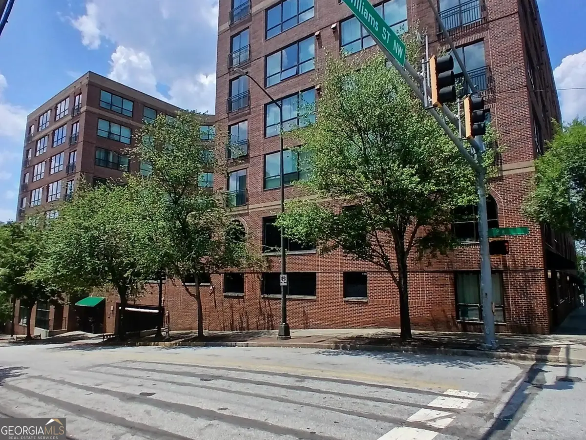 115 W Peachtree Place Nw #405, Atlanta, GA 30313 - Image #1