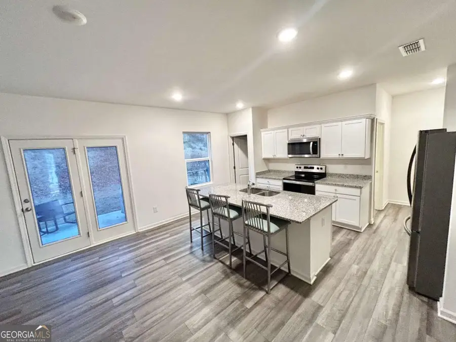 129 Carnaby Street, Winder, GA 30680 - #2