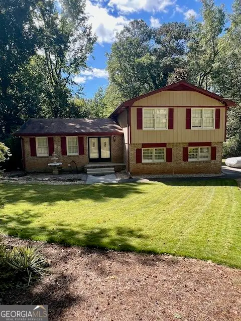 725 Navarre Drive, Stone Mountain, GA 30087 - #1