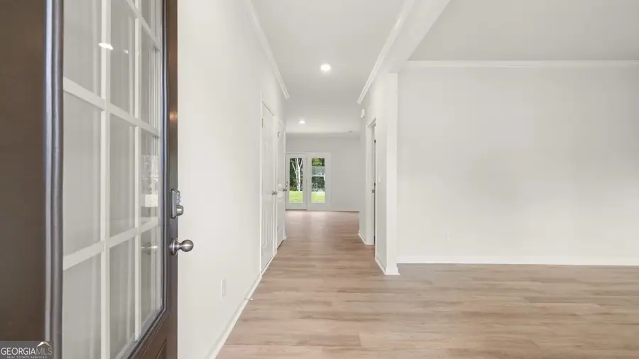 6081 Airedale Drive, Fairburn Union City, GA 30213 - Image #2