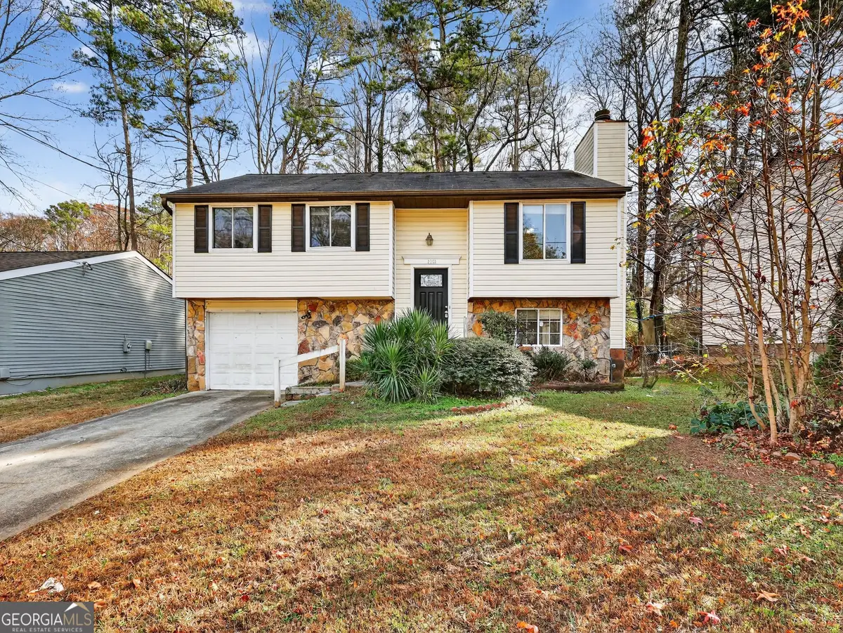 2058 Scarbrough Drive, Stone Mountain, GA 30088 - #1