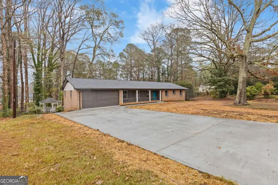 2224 Hudson Drive Sw, Lilburn, GA 30047 - Image #3