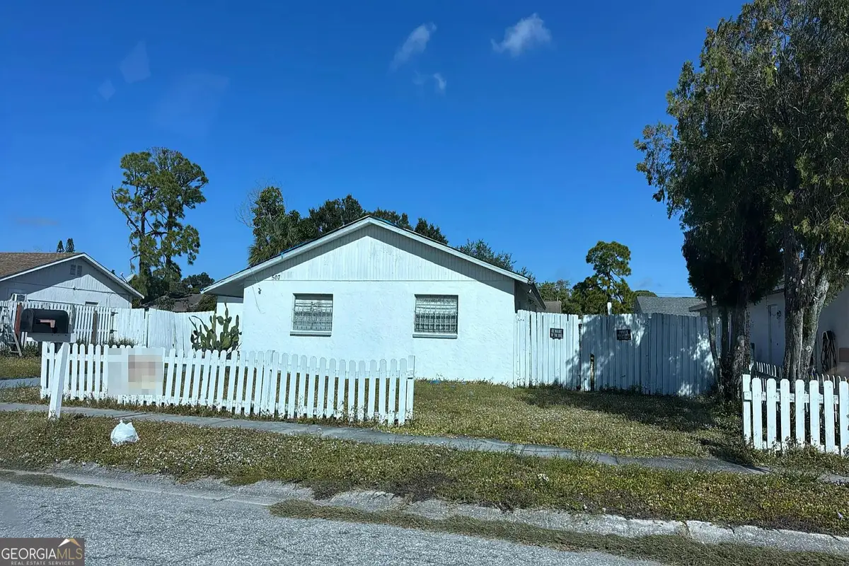 507 65th Avenue Drive W, Bradenton, FL 34207 - Image #1