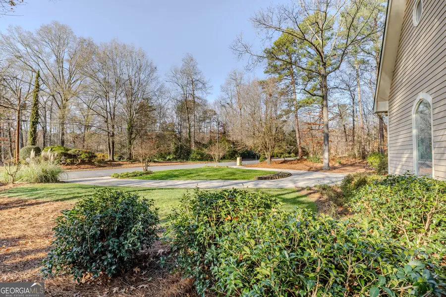 215 Rollingwood Circle Nw, Rome, GA 30165 - Image #3