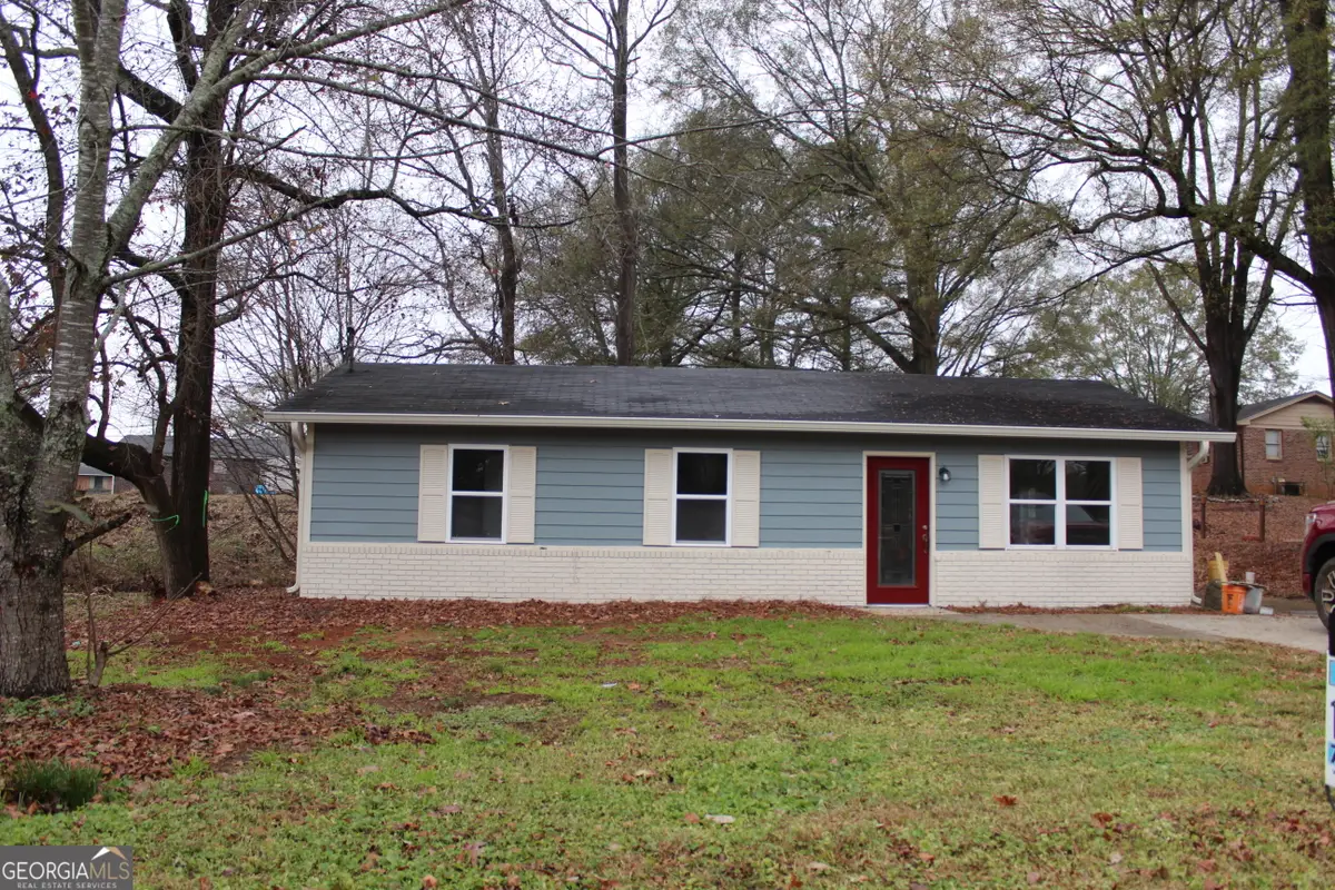 21 Duke Circle, Winder, GA 30680 - Image #1