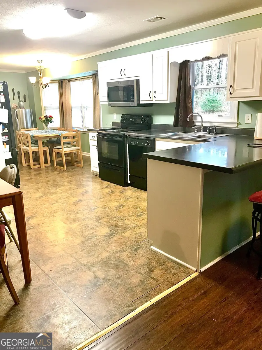 110 Crawford Circle, Newnan, GA 30265 - Image #3