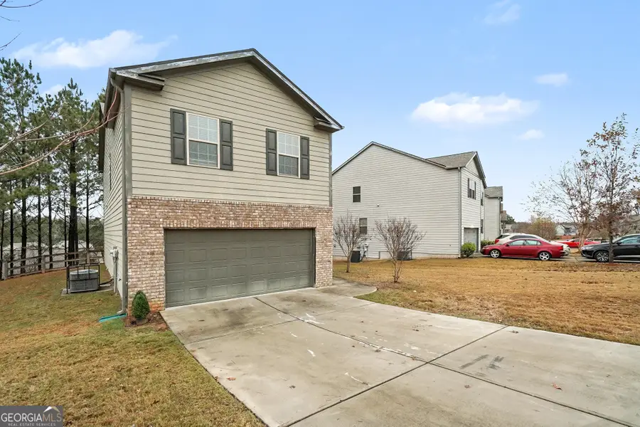 418 Lake Ridge Lane, Fairburn, GA 30213 - Image #3