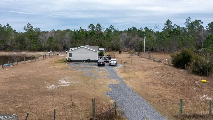 264 Wheat Street, Saint George, GA 31562 - Image #2