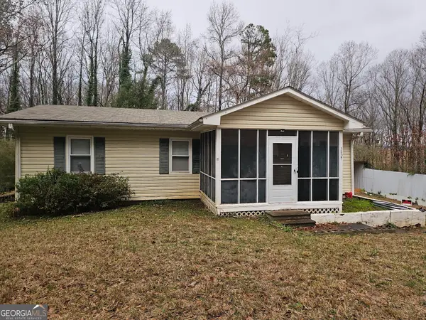 3827 Chadwick Drive, Flowery Branch, GA 30542