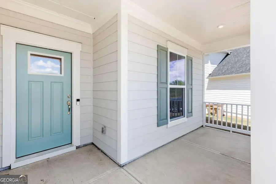 7201 Maple Brook Lane, Flowery Branch, GA 30542 - Image #2