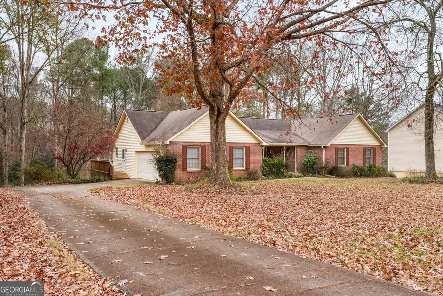102 Hayes Circle, Rex, GA 30273 - Image #3