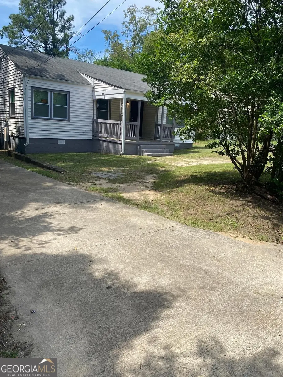 911 Ponce De Leon Circle S, Macon, GA 31206 - Image #2