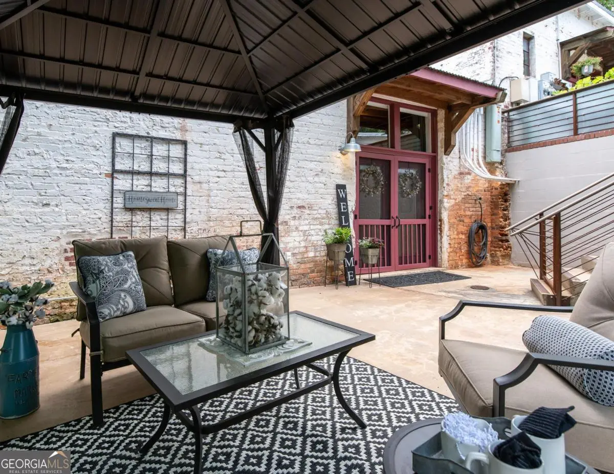 585 White Circle #402, Athens, GA 30605 - Image #1