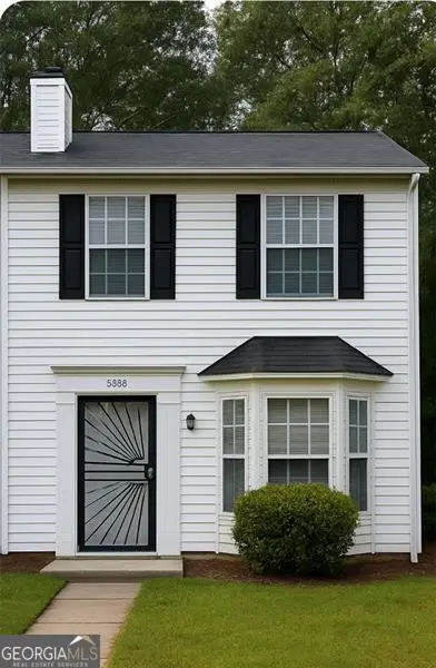 5582 Stonington Trace Parkway, Stone Mountain, GA 30087