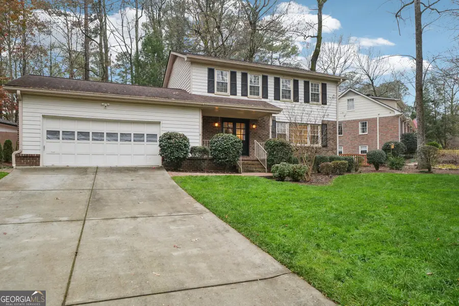 2419 Kings Point Drive, Dunwoody, GA 30338 - Image #2