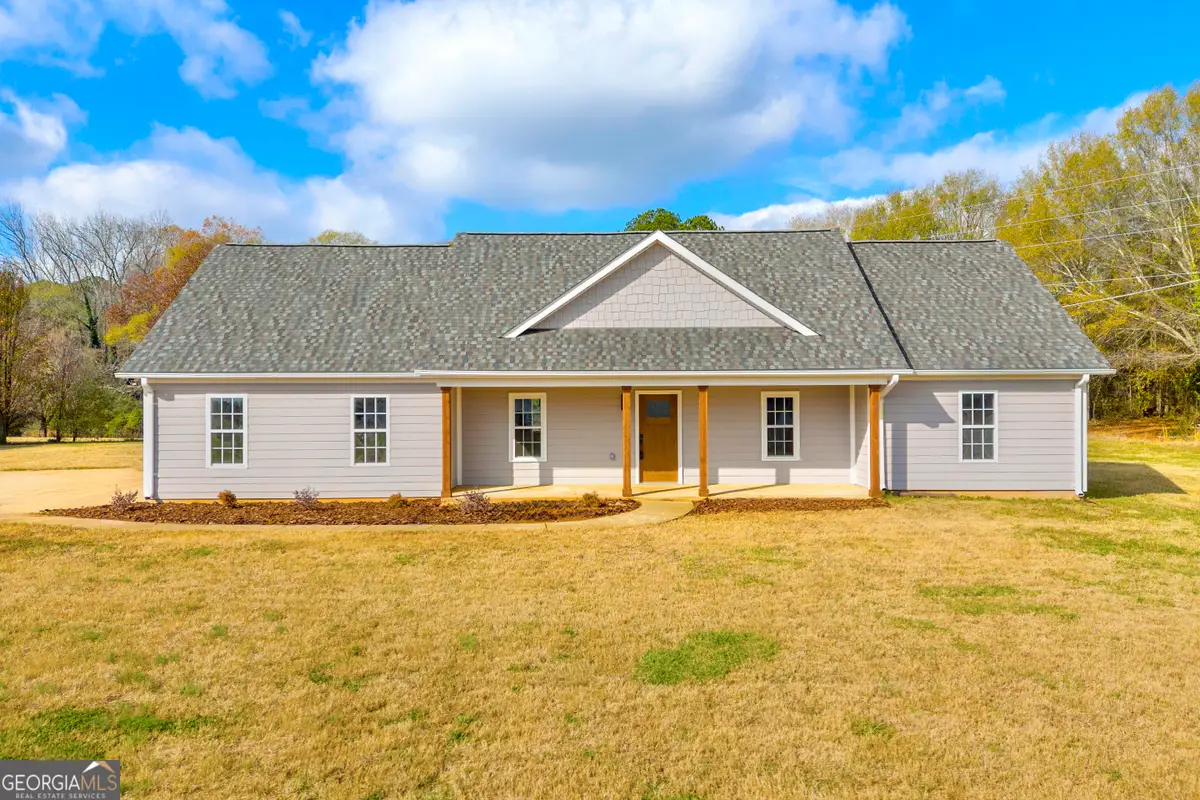 388 Kay Drive, Winder, GA 30680 - Image #1