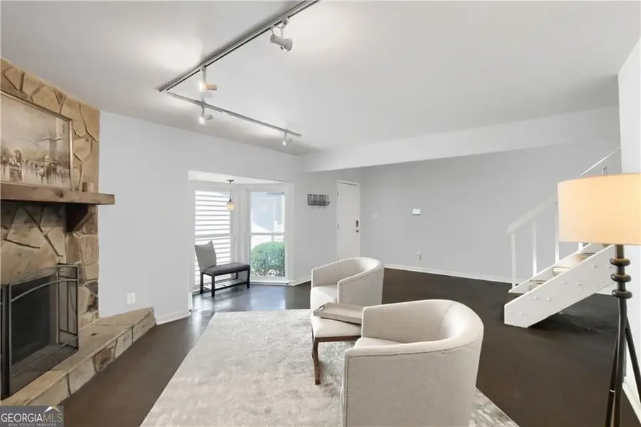 946 Bobcat Court Se, Marietta, GA 30067 - Image #3