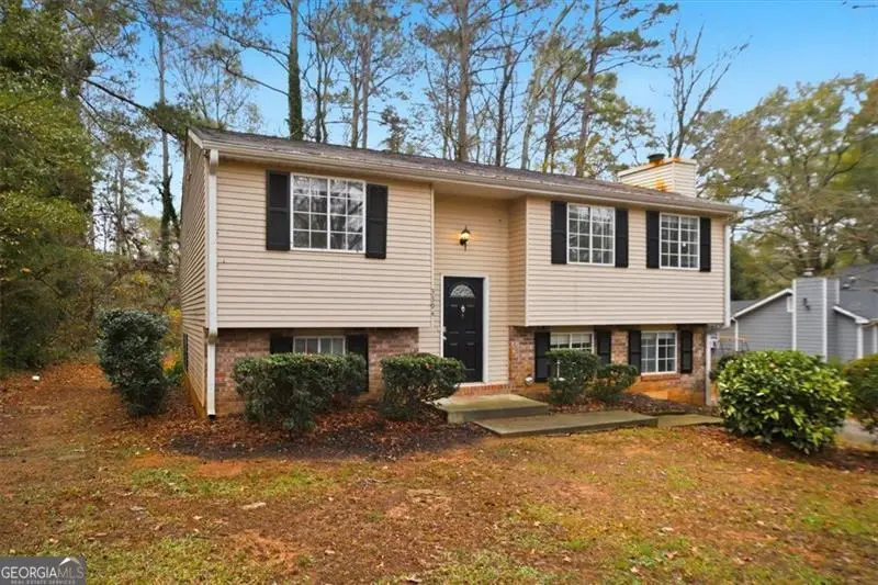 3394 Dearwood Drive, Lilburn, GA 30047 - Image #3