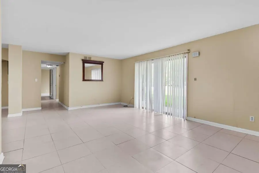 115 Camelot Drive, Atlanta, GA 30349 - Image #3