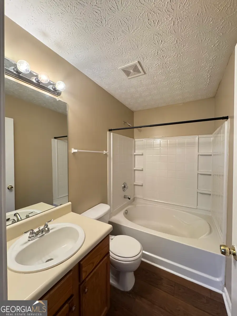 5869 Strathmoor Manor Circle, Lithonia, GA 30058 - Image #3