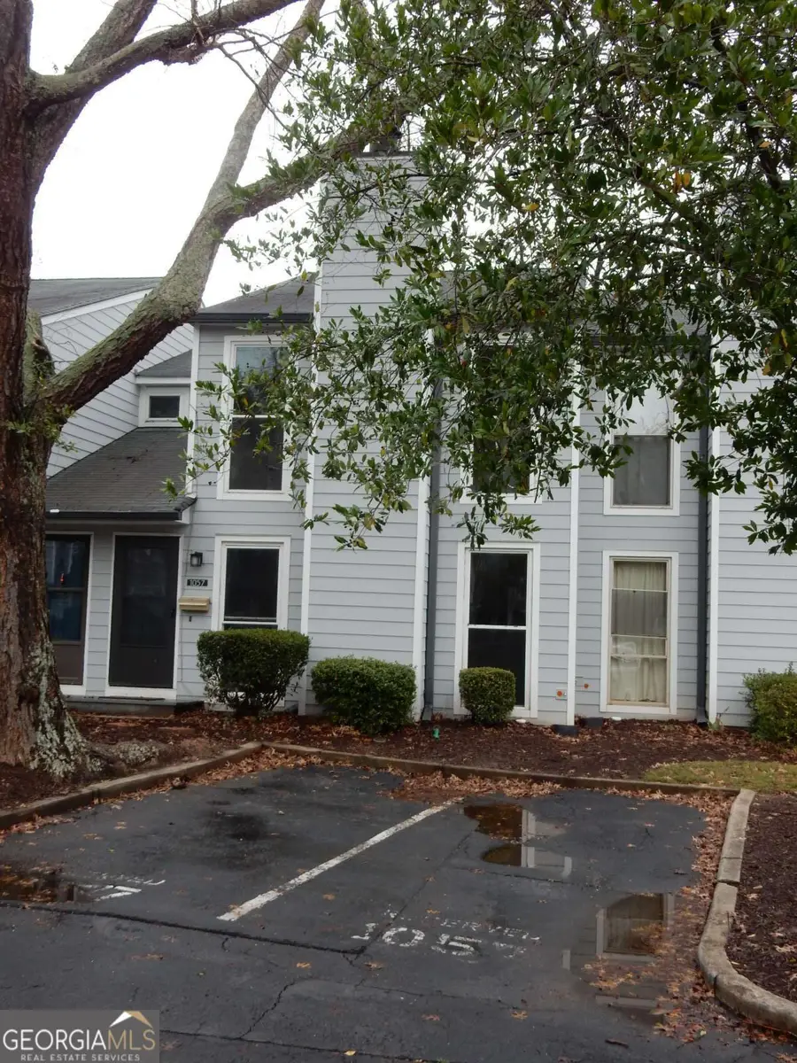 1057 Riverbend Club Drive, Atlanta, GA 30339 - Image #2