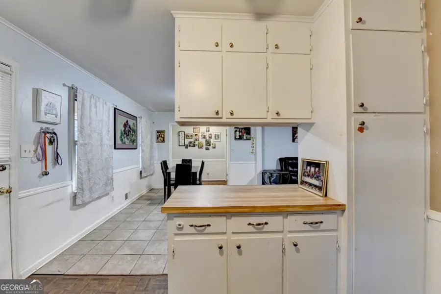 302 Holly Lane, Gainesville, GA 30501 - #2