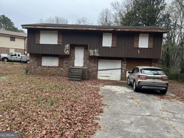 5827 Christopher Lane, Lithonia, GA 30058