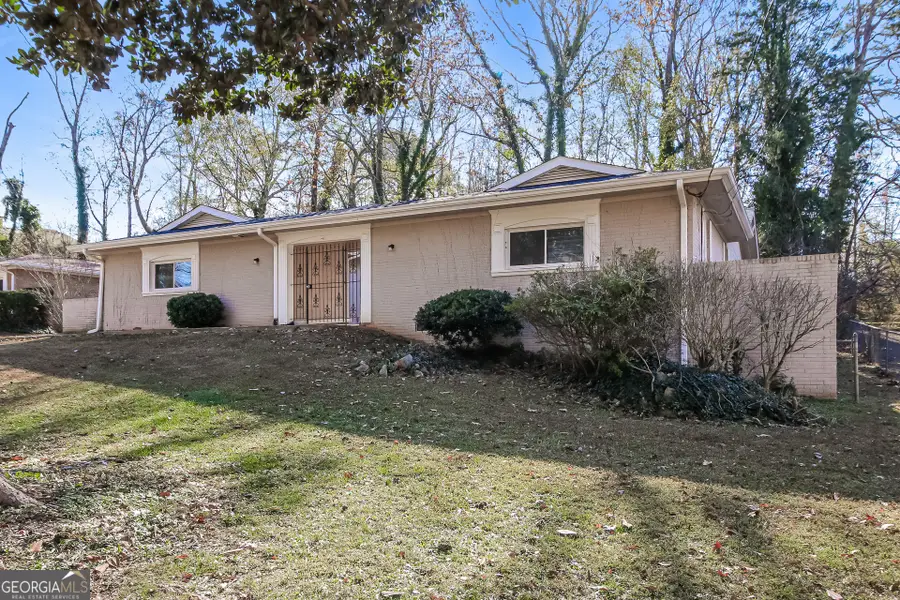 4527 Dorset Drive, Decatur, GA 30035 - Image #2