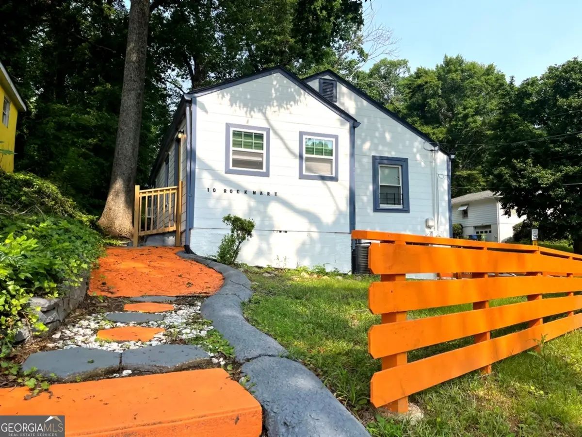 10 Rockmart Drive Nw, Atlanta, GA 30314 - Image #1