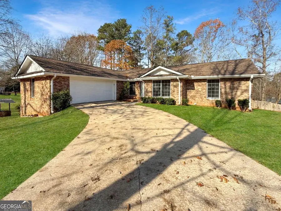 4504 Stacey Drive, Oakwood, GA 30566 - Image #2