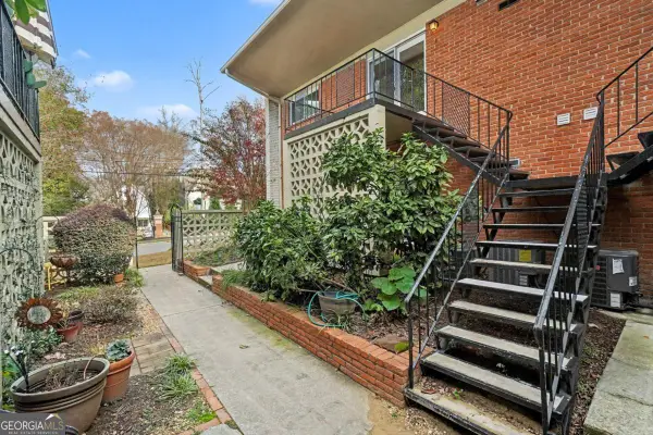 1822 N Rock Springs Road Ne #4, Atlanta, GA 30324