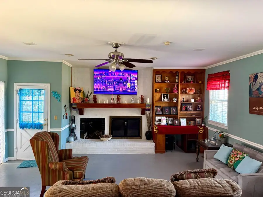 824 E 3rd Avenue, Cordele, GA 31015 - Image #3