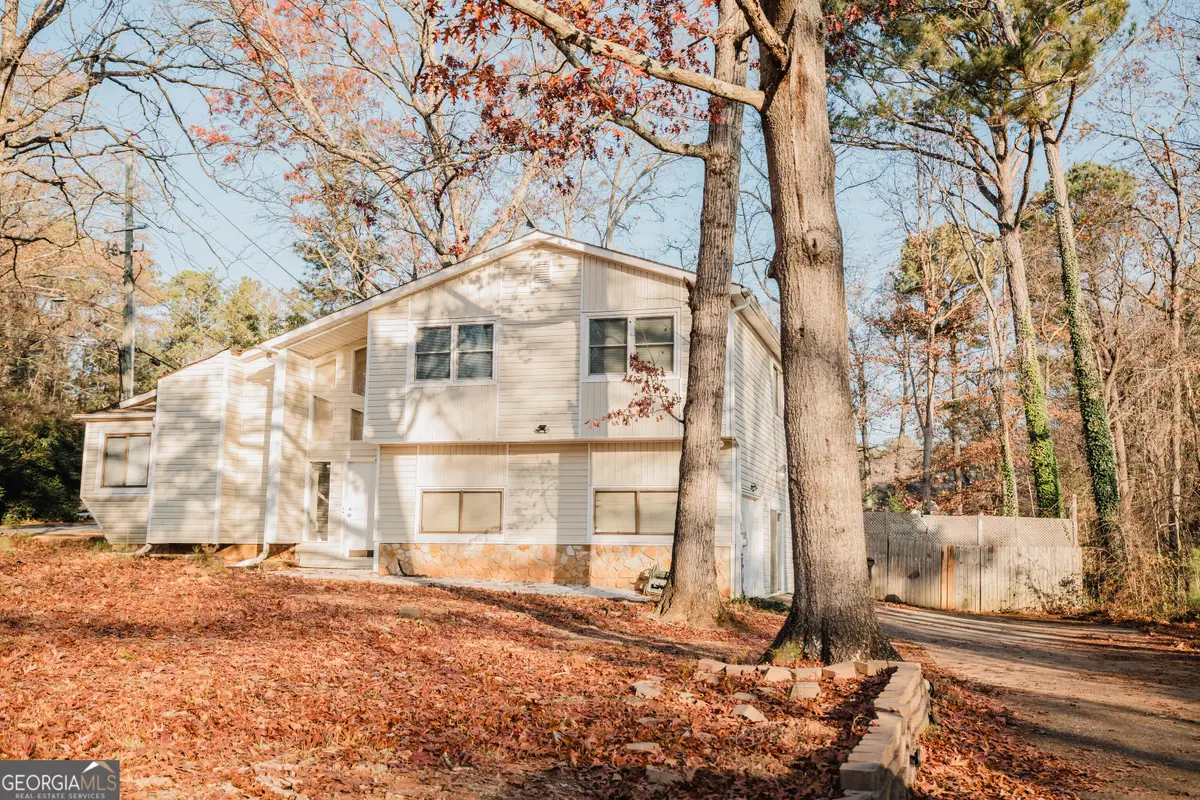 6801 Creekwood Drive, Douglasville, GA 30135 - #1