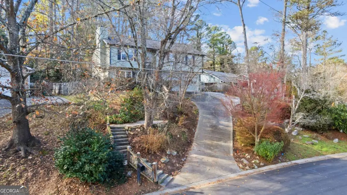570 Candlewick Lane Nw, Lilburn, GA 30047 - Image #1