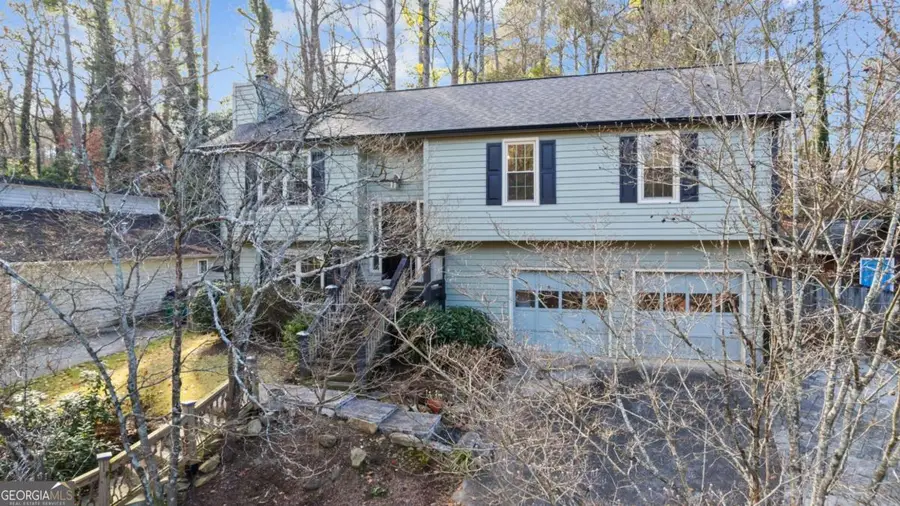 570 Candlewick Lane Nw, Lilburn, GA 30047 - Image #3