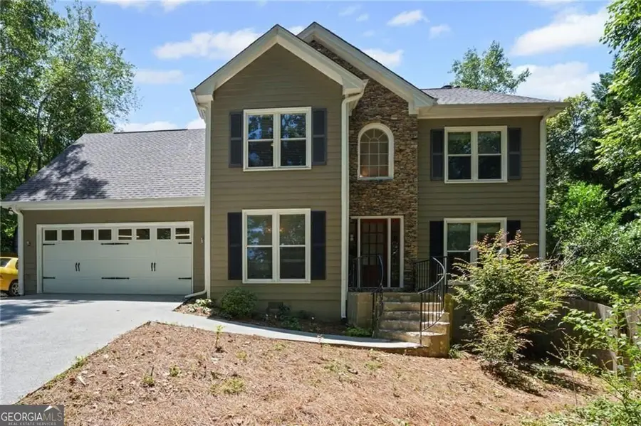 6732 Willowbrook Trail, Flowery Branch, GA 30542 - Image #2