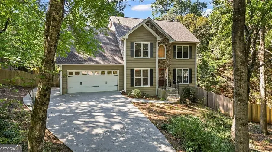 6732 Willowbrook Trail, Flowery Branch, GA 30542 - Image #3