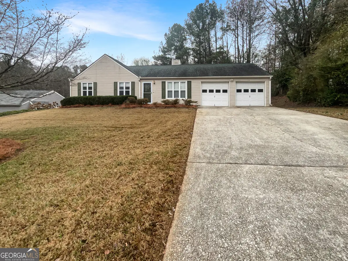 607 River Bend Circle Sw, Smyrna, GA 30082 - Image #1
