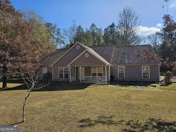 20 Holsenbeck Drive, Oxford, GA 30054